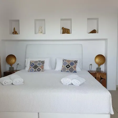 Апартаменты Bellou Mykonos Town