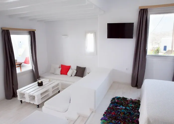 Bellou * Mykonos Town