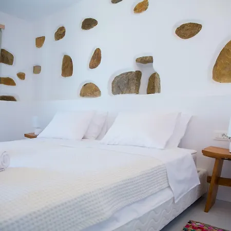 Lejlighed Bellou Suites